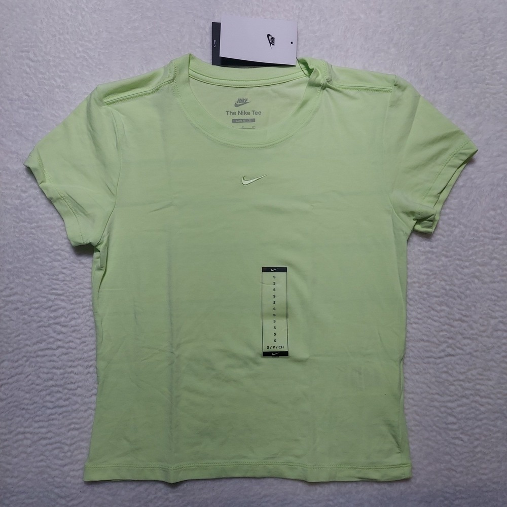 Nike T-Shirt Womens Small Lime Green Brand New Slim Fit Short Sleeve FV5508-360